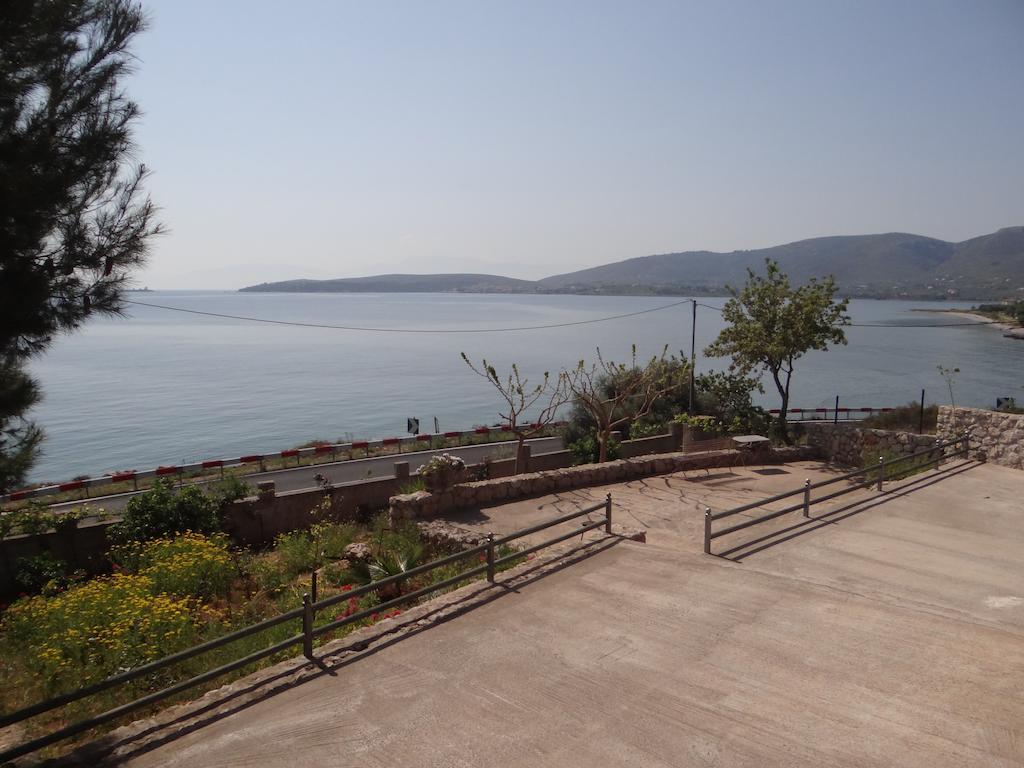 Niriides Apartment Galaxidi Exterior photo